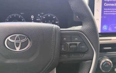 Toyota Tacoma, 2025 год, 7 977 000 рублей, 16 фотография