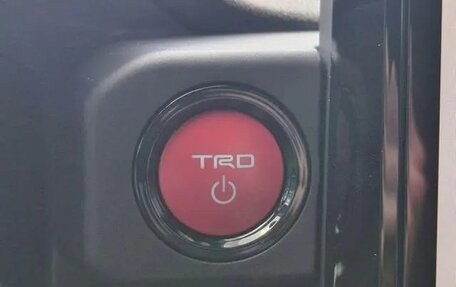 Toyota Tacoma, 2025 год, 7 977 000 рублей, 21 фотография