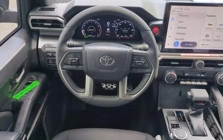 Toyota Tacoma, 2025 год, 7 977 000 рублей, 12 фотография