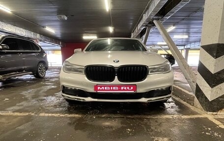 BMW 7 серия, 2017 год, 3 300 000 рублей, 4 фотография