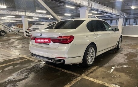 BMW 7 серия, 2017 год, 3 300 000 рублей, 5 фотография