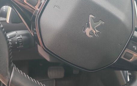 Peugeot 2008 II, 2022 год, 1 830 000 рублей, 14 фотография