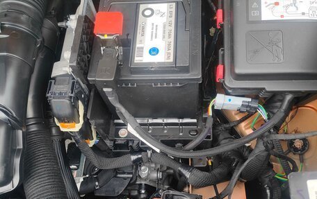 Peugeot 2008 II, 2022 год, 1 830 000 рублей, 21 фотография