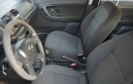 Skoda Fabia II, 2013 год, 499 000 рублей, 9 фотография