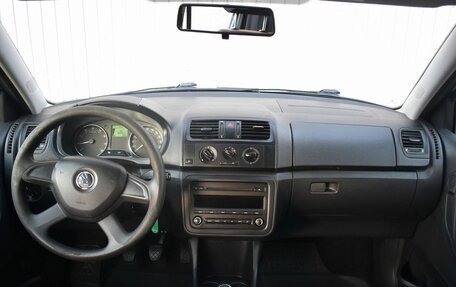 Skoda Fabia II, 2013 год, 499 000 рублей, 11 фотография