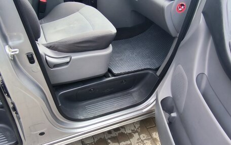 Hyundai H-1 II рестайлинг, 2012 год, 2 050 000 рублей, 16 фотография