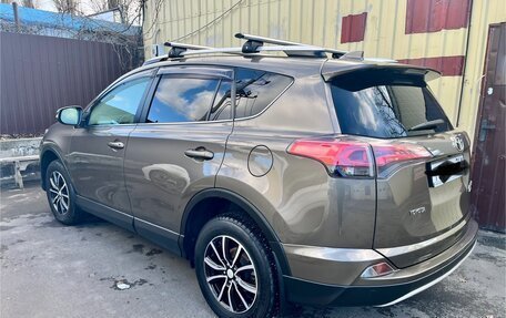 Toyota RAV4, 2016 год, 2 500 000 рублей, 5 фотография