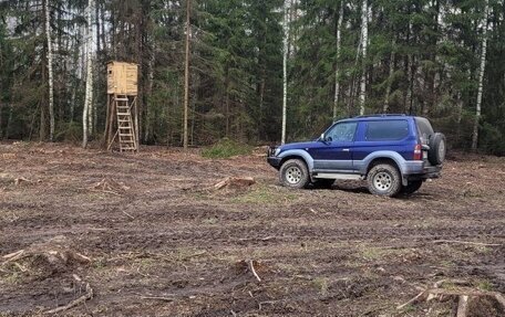 Toyota Land Cruiser Prado 90 рестайлинг, 1997 год, 2 100 000 рублей, 6 фотография