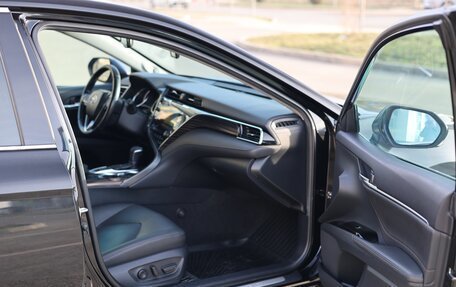 Toyota Camry, 2020 год, 3 100 000 рублей, 17 фотография