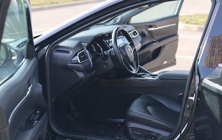 Toyota Camry, 2020 год, 3 100 000 рублей, 29 фотография