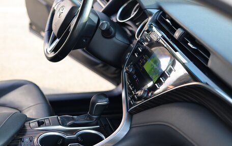 Toyota Camry, 2020 год, 3 100 000 рублей, 38 фотография