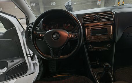 Volkswagen Polo VI (EU Market), 2018 год, 1 240 000 рублей, 7 фотография