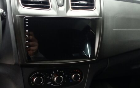 Renault Sandero II рестайлинг, 2018 год, 1 075 000 рублей, 14 фотография