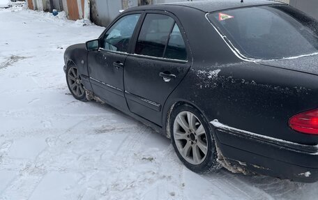 Mercedes-Benz E-Класс, 1997 год, 295 000 рублей, 7 фотография