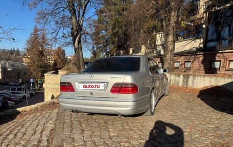 Mercedes-Benz E-Класс, 2000 год, 1 090 000 рублей, 3 фотография