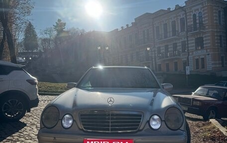 Mercedes-Benz E-Класс, 2000 год, 1 090 000 рублей, 7 фотография