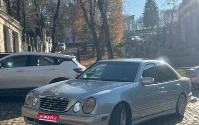 Mercedes-Benz E-Класс, 2000 год, 1 090 000 рублей, 1 фотография