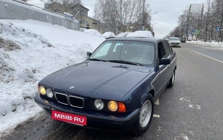BMW 5 серия, 1993 год, 520 000 рублей, 1 фотография