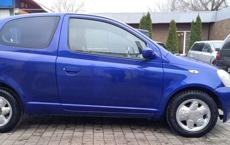 Toyota Yaris I рестайлинг, 2000 год, 265 000 рублей, 3 фотография