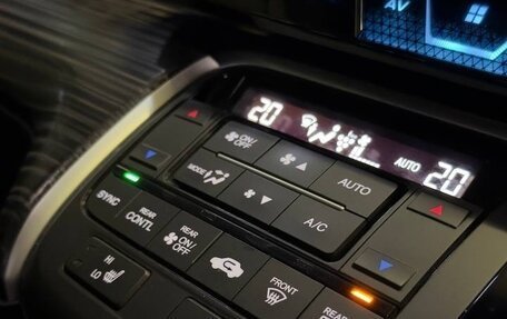 Honda Stepwgn IV, 2016 год, 1 780 000 рублей, 8 фотография