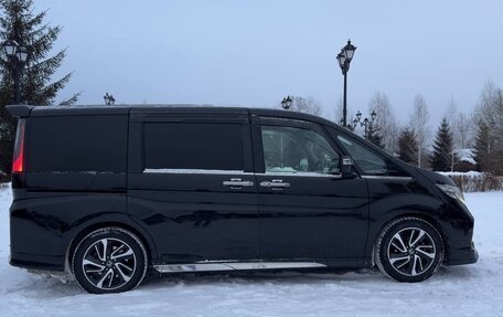 Honda Stepwgn IV, 2016 год, 1 780 000 рублей, 3 фотография