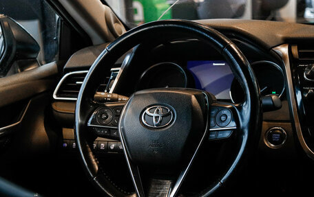 Toyota Camry, 2019 год, 2 990 000 рублей, 14 фотография