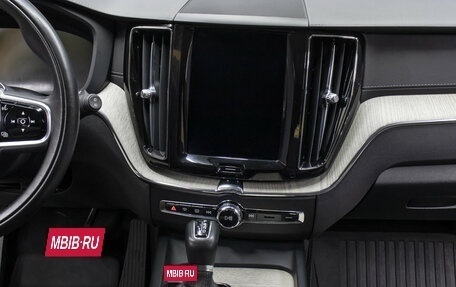 Volvo XC60 II, 2019 год, 4 200 000 рублей, 13 фотография