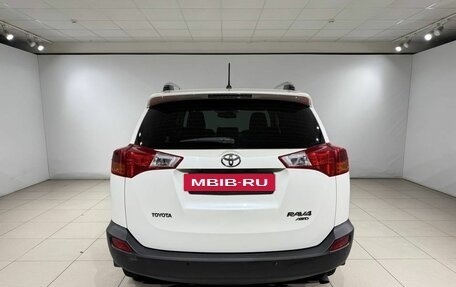 Toyota RAV4, 2014 год, 1 999 000 рублей, 8 фотография