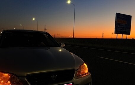 Toyota Altezza, 2002 год, 700 000 рублей, 9 фотография