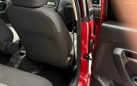 Volkswagen Polo VI (EU Market), 2012 год, 650 000 рублей, 24 фотография