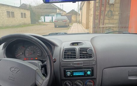 Hyundai Accent II, 2008 год, 430 000 рублей, 2 фотография