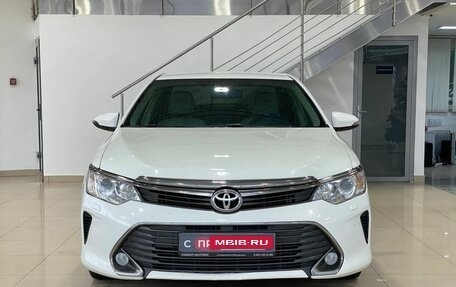 Toyota Camry, 2015 год, 2 099 900 рублей, 5 фотография