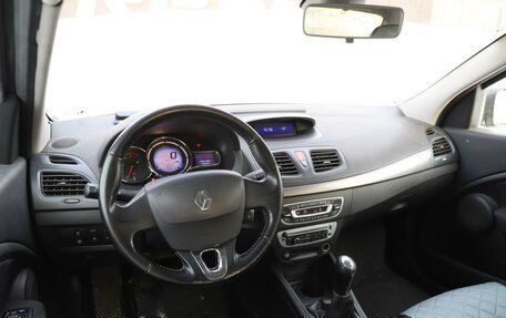 Renault Fluence I, 2016 год, 750 000 рублей, 6 фотография