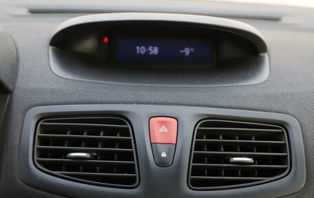 Renault Fluence I, 2016 год, 750 000 рублей, 17 фотография