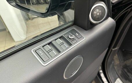 Land Rover Range Rover IV рестайлинг, 2016 год, 4 999 000 рублей, 18 фотография