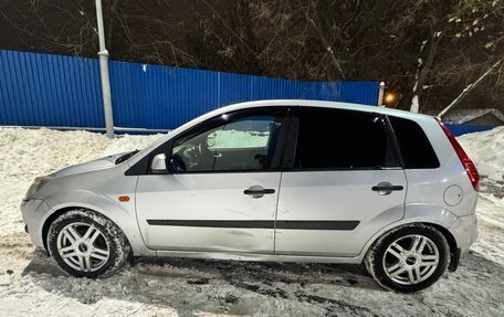 Ford Fiesta, 2006 год, 300 000 рублей, 6 фотография