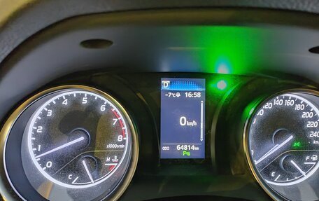 Toyota Camry, 2020 год, 3 000 000 рублей, 9 фотография