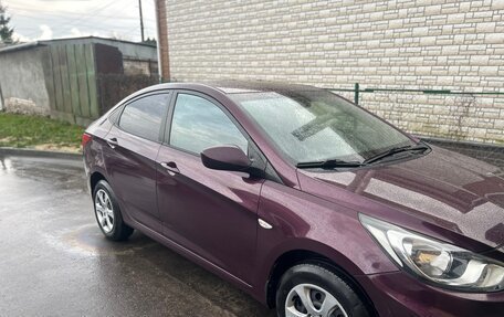 Hyundai Solaris II рестайлинг, 2011 год, 610 000 рублей, 4 фотография