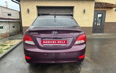 Hyundai Solaris II рестайлинг, 2011 год, 610 000 рублей, 7 фотография