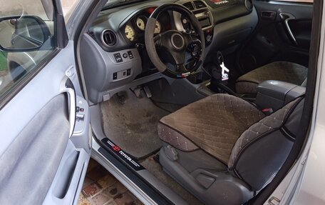 Toyota RAV4, 2000 год, 800 000 рублей, 7 фотография