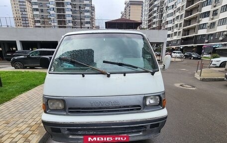 Toyota HiAce H100, 1991 год, 350 000 рублей, 9 фотография