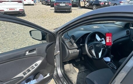 Hyundai Solaris II рестайлинг, 2012 год, 800 000 рублей, 11 фотография