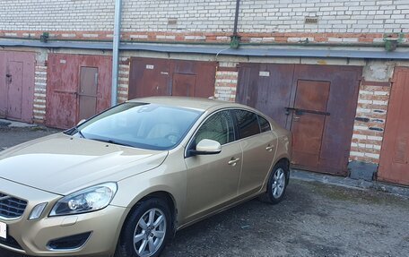 Volvo S60 III, 2011 год, 1 180 000 рублей, 2 фотография