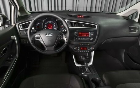 KIA cee'd III, 2017 год, 1 272 000 рублей, 6 фотография