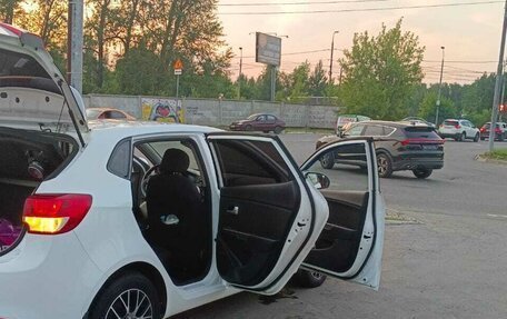 KIA Rio III рестайлинг, 2016 год, 810 000 рублей, 10 фотография