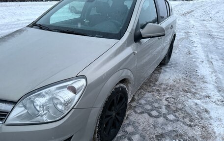 Opel Astra H, 2011 год, 690 000 рублей, 3 фотография