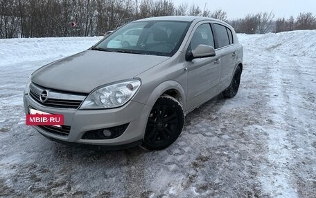 Opel Astra H, 2011 год, 690 000 рублей, 2 фотография