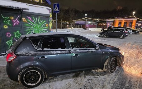 KIA cee'd I рестайлинг, 2011 год, 700 000 рублей, 7 фотография