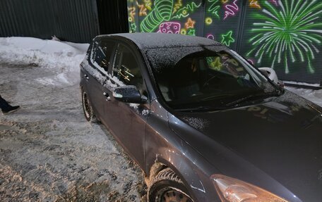 KIA cee'd I рестайлинг, 2011 год, 700 000 рублей, 8 фотография