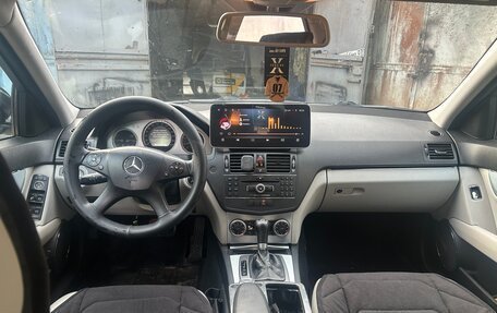 Mercedes-Benz C-Класс, 2008 год, 1 100 000 рублей, 8 фотография